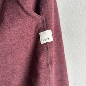 vuori performance jogger- women size small